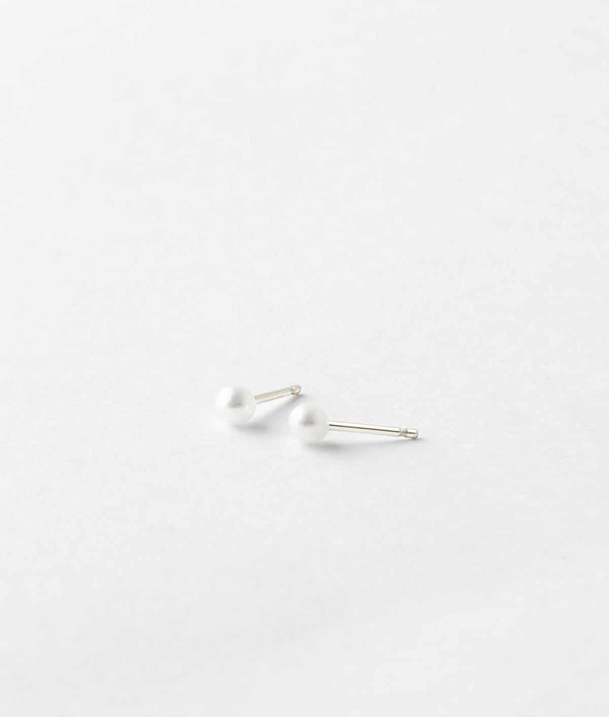 Pearl Studs